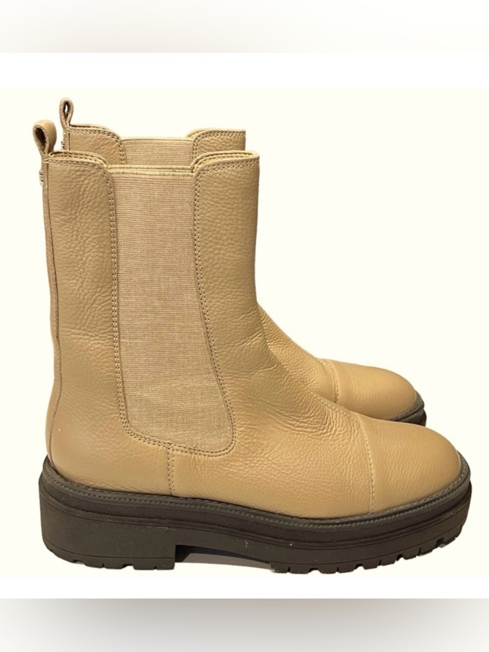 Sam Edelman Women’s Boots Size 8 Leather Tan Chunky Sole Pull On